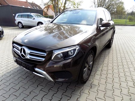 Mercedes-Benz GLC, 2015 - pohled č. 3