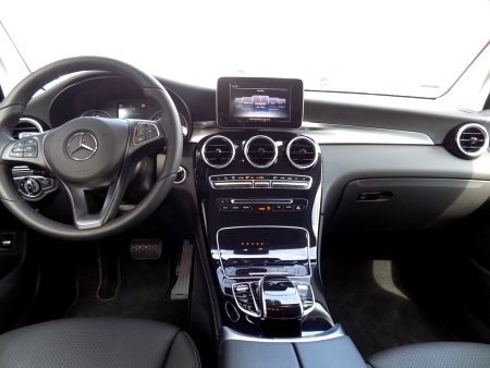 Mercedes-Benz GLC, 2015 - pohled č. 6