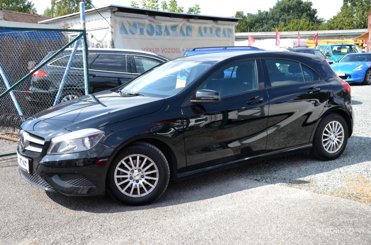 Mercedes-Benz Třídy A, 2013 - pohled č. 3