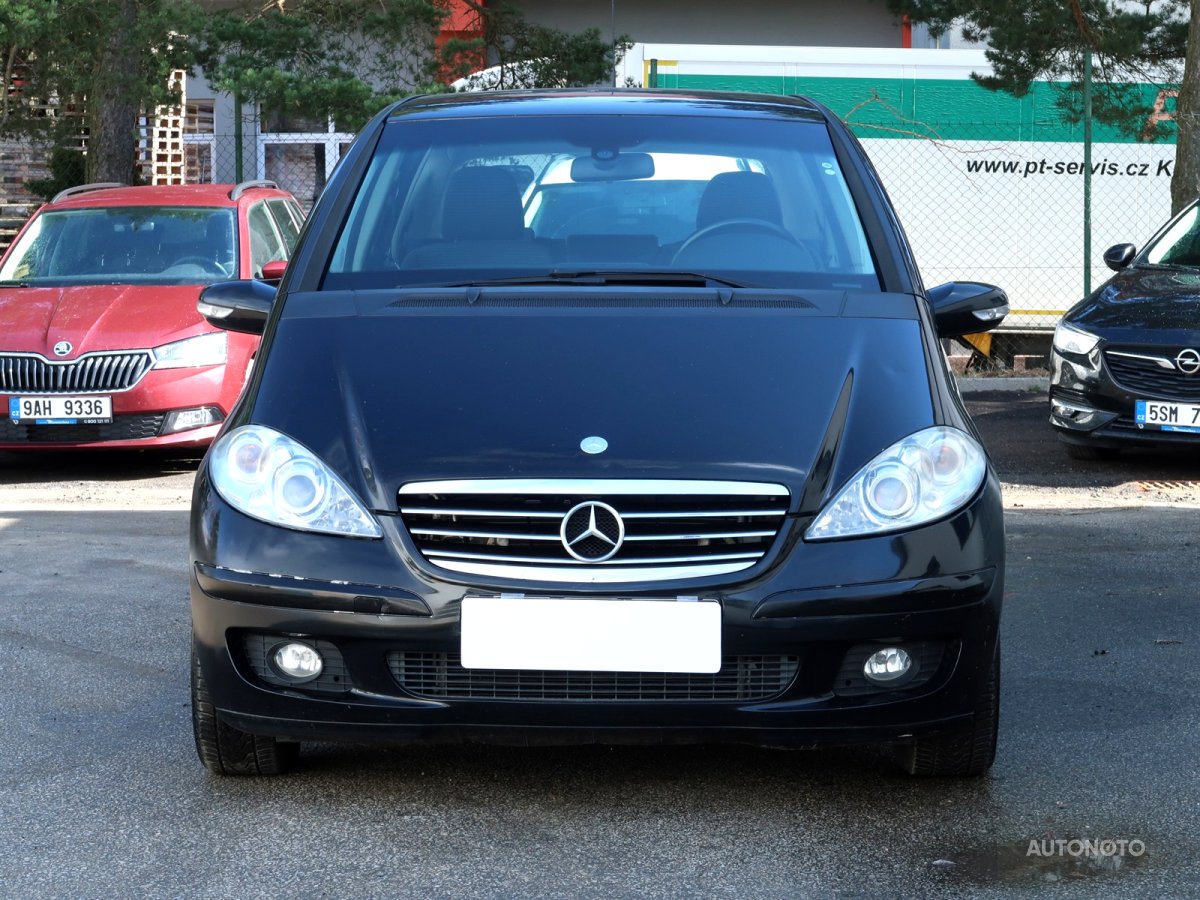 Mercedes-Benz A, 2005 - pohled č. 2