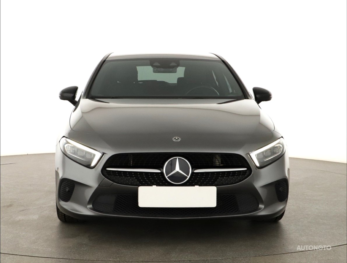 Mercedes-Benz A, 2018 - pohled č. 2