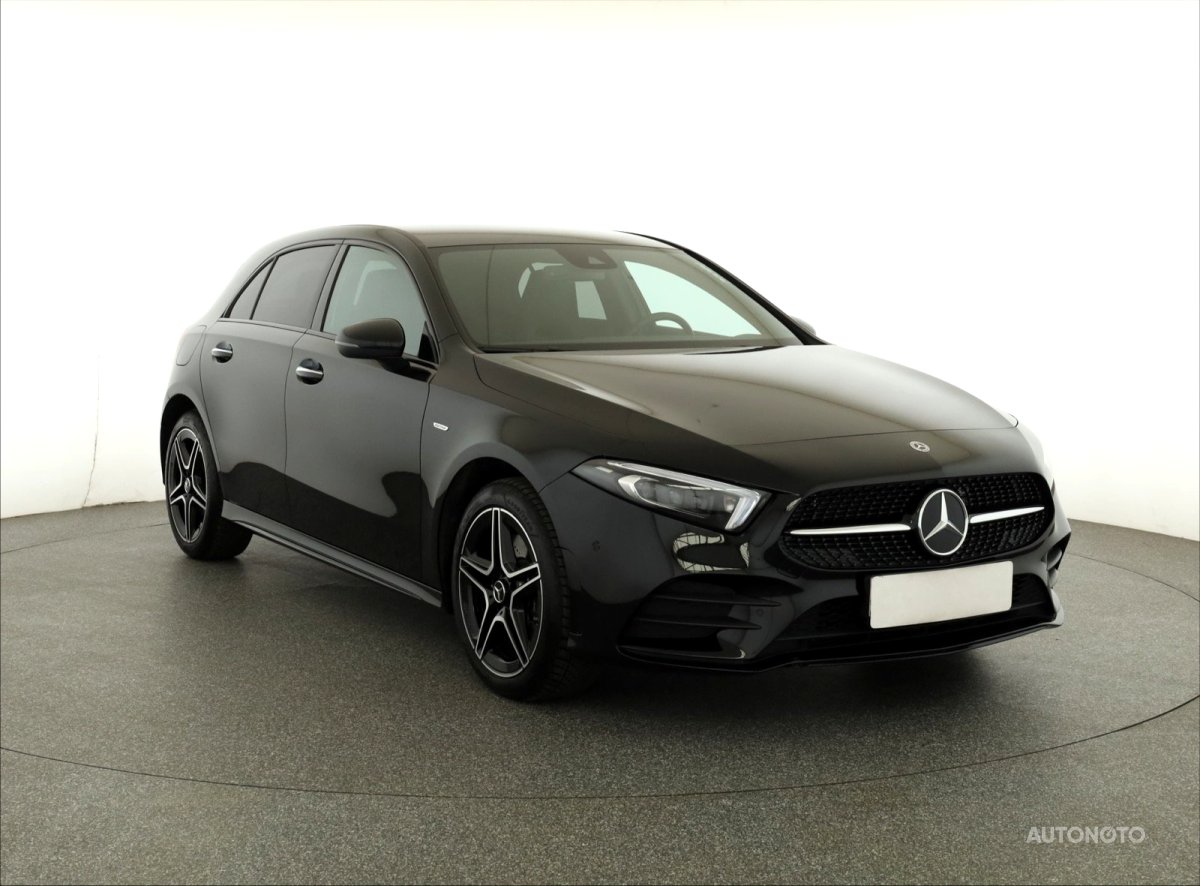 Mercedes-Benz A, 2022 - pohled č. 1