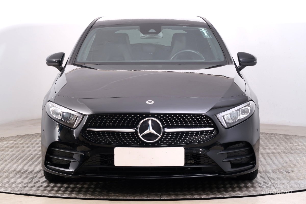 Mercedes-Benz A, 2022 - pohled č. 2