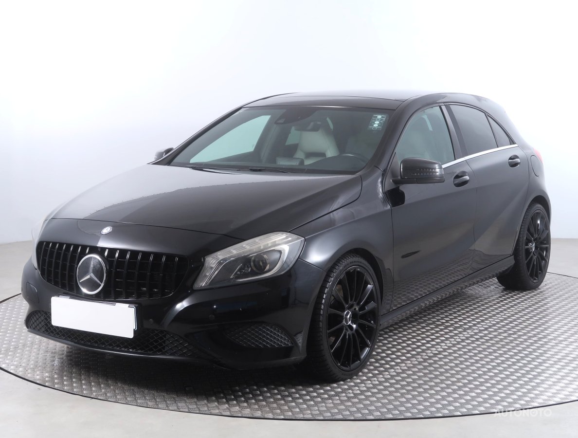 Mercedes-Benz A, 2014 - pohled č. 3