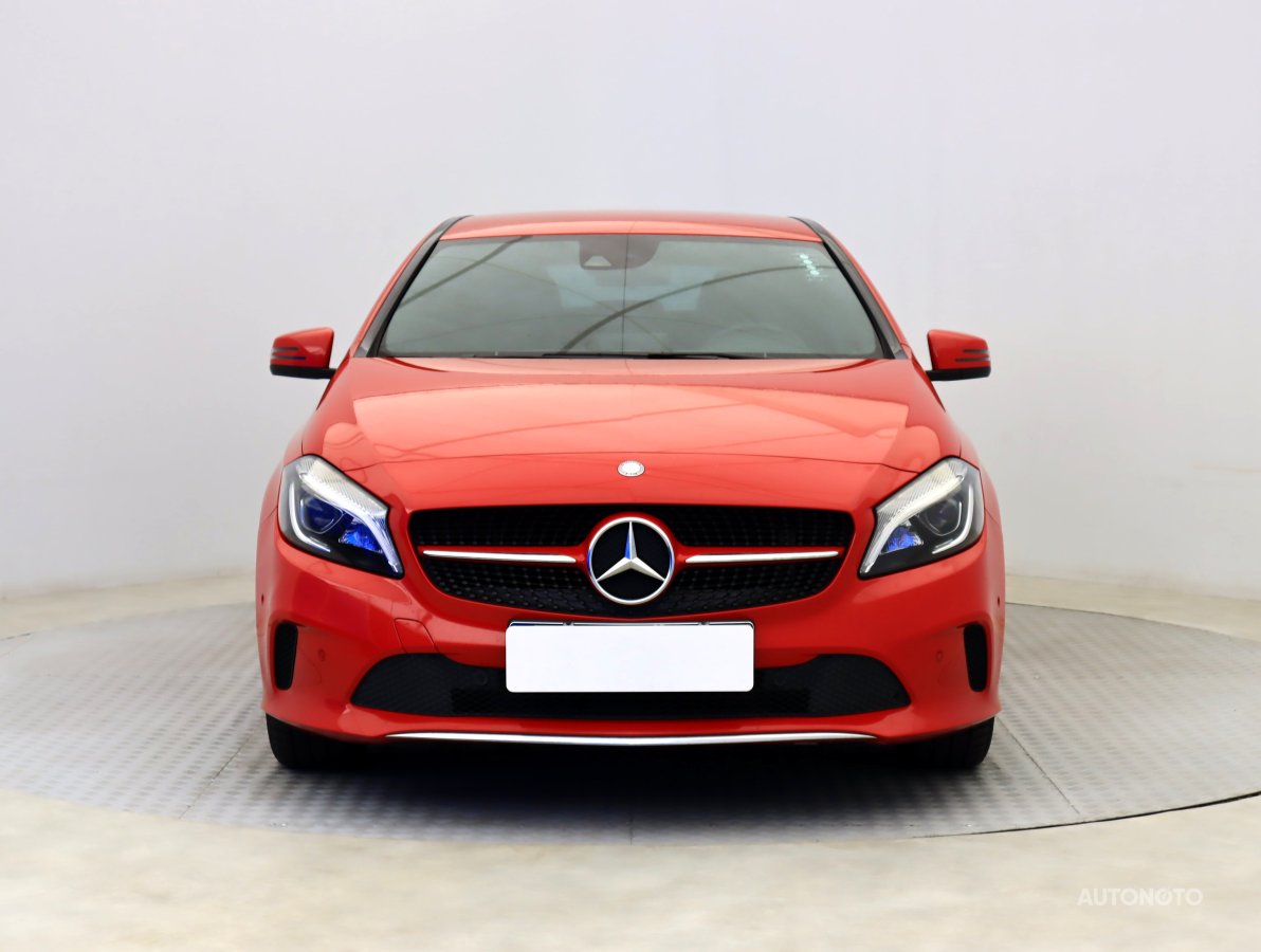 Mercedes-Benz A, 2016 - pohled č. 2