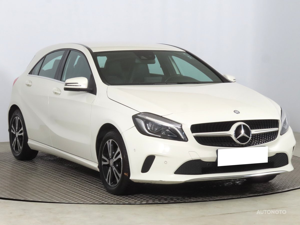 Mercedes-Benz A, 2015 - celkový pohled