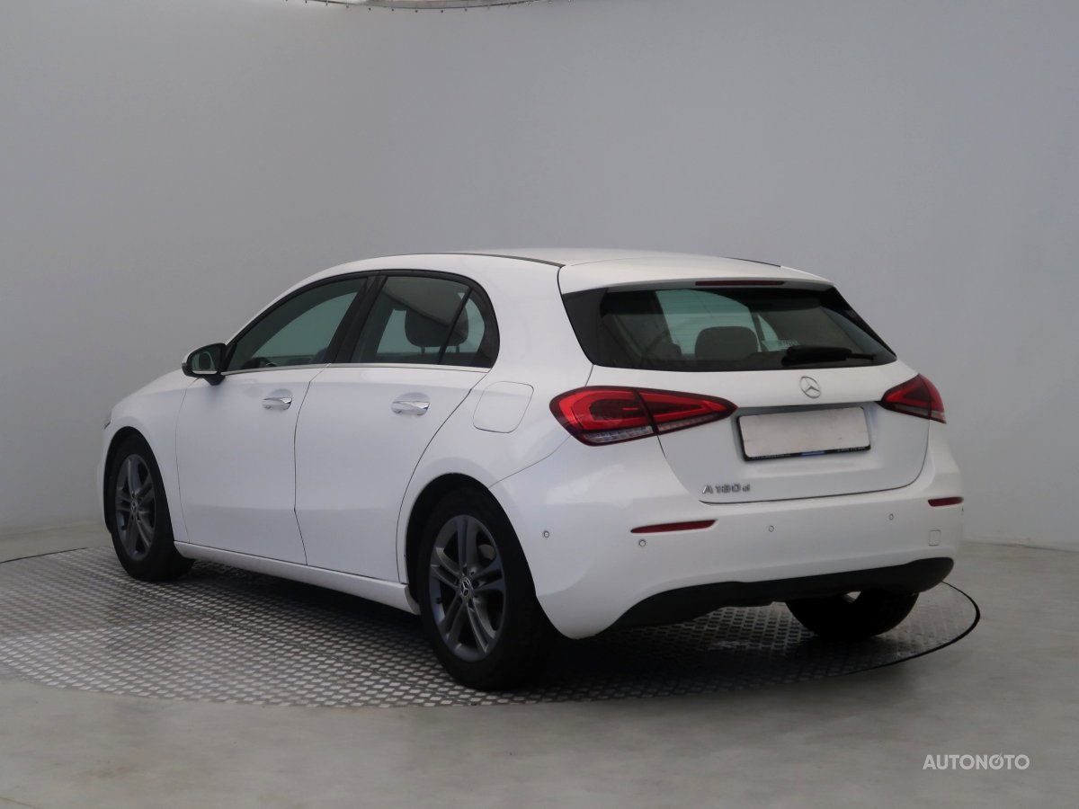 Mercedes-Benz A, 2019 - pohled č. 2