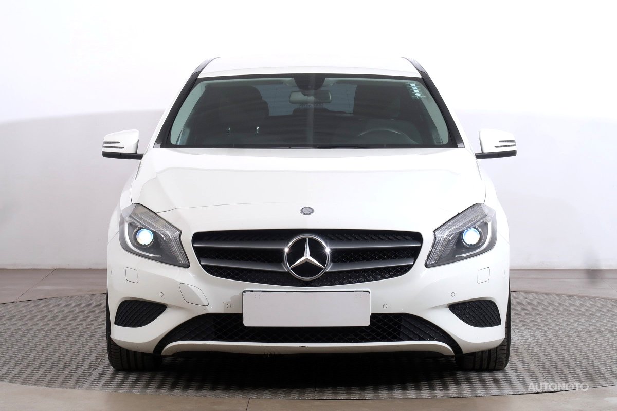 Mercedes-Benz A, 2014 - pohled č. 2
