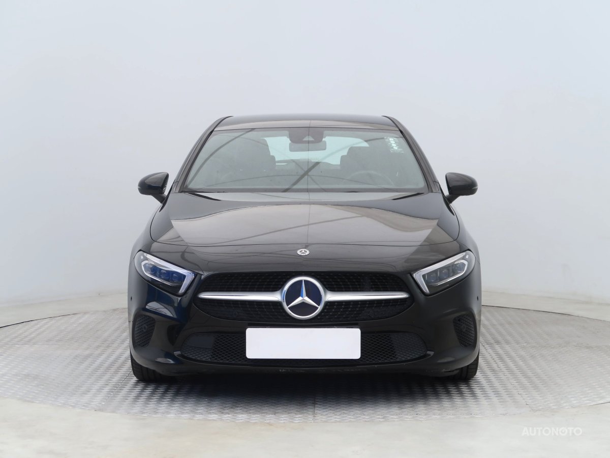 Mercedes-Benz A, 2018 - pohled č. 2