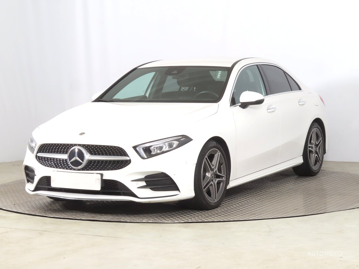 Mercedes-Benz A, 2021 - pohled č. 3