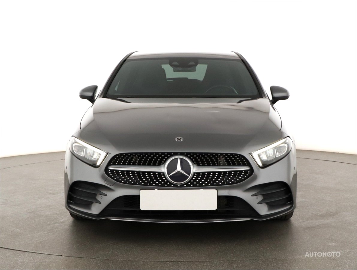 Mercedes-Benz A, 2018 - pohled č. 2