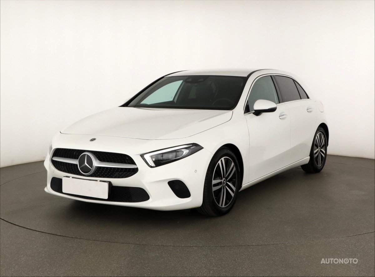 Mercedes-Benz A, 2021 - pohled č. 3