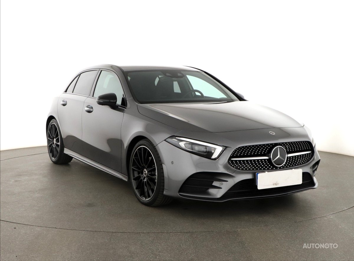 Mercedes-Benz A, 2022 - celkový pohled