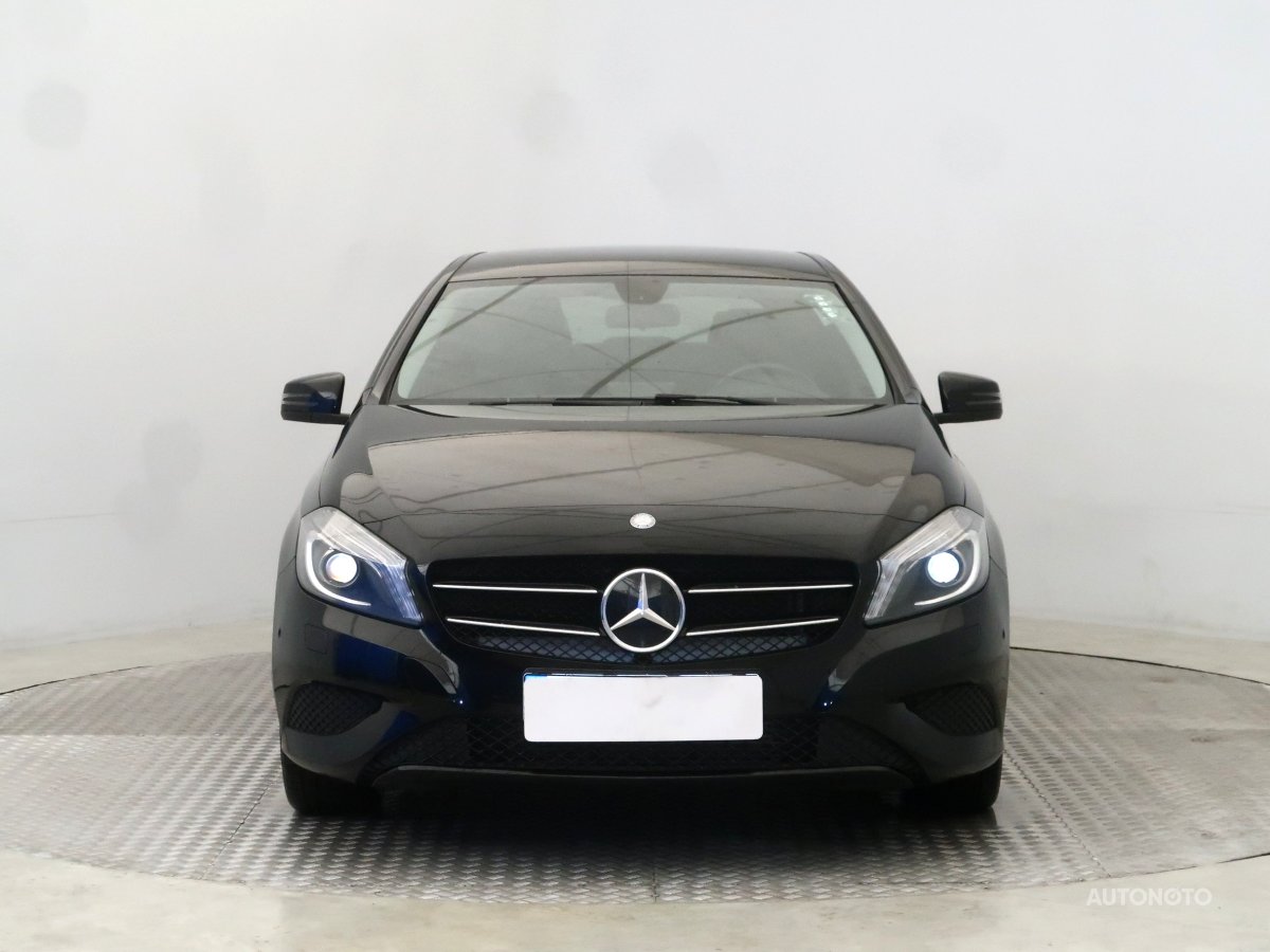 Mercedes-Benz A, 2015 - pohled č. 2