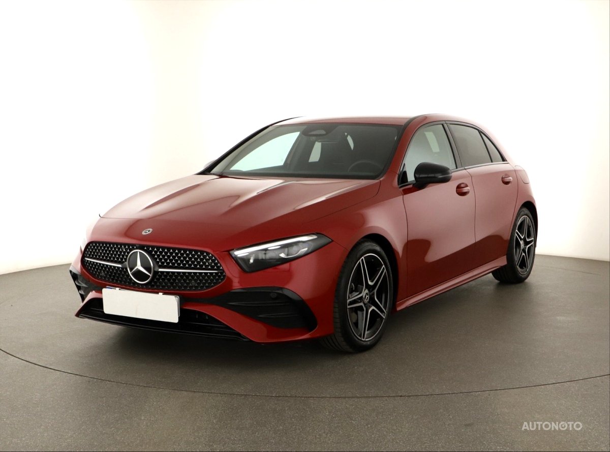 Mercedes-Benz A, 2025 - pohled č. 3