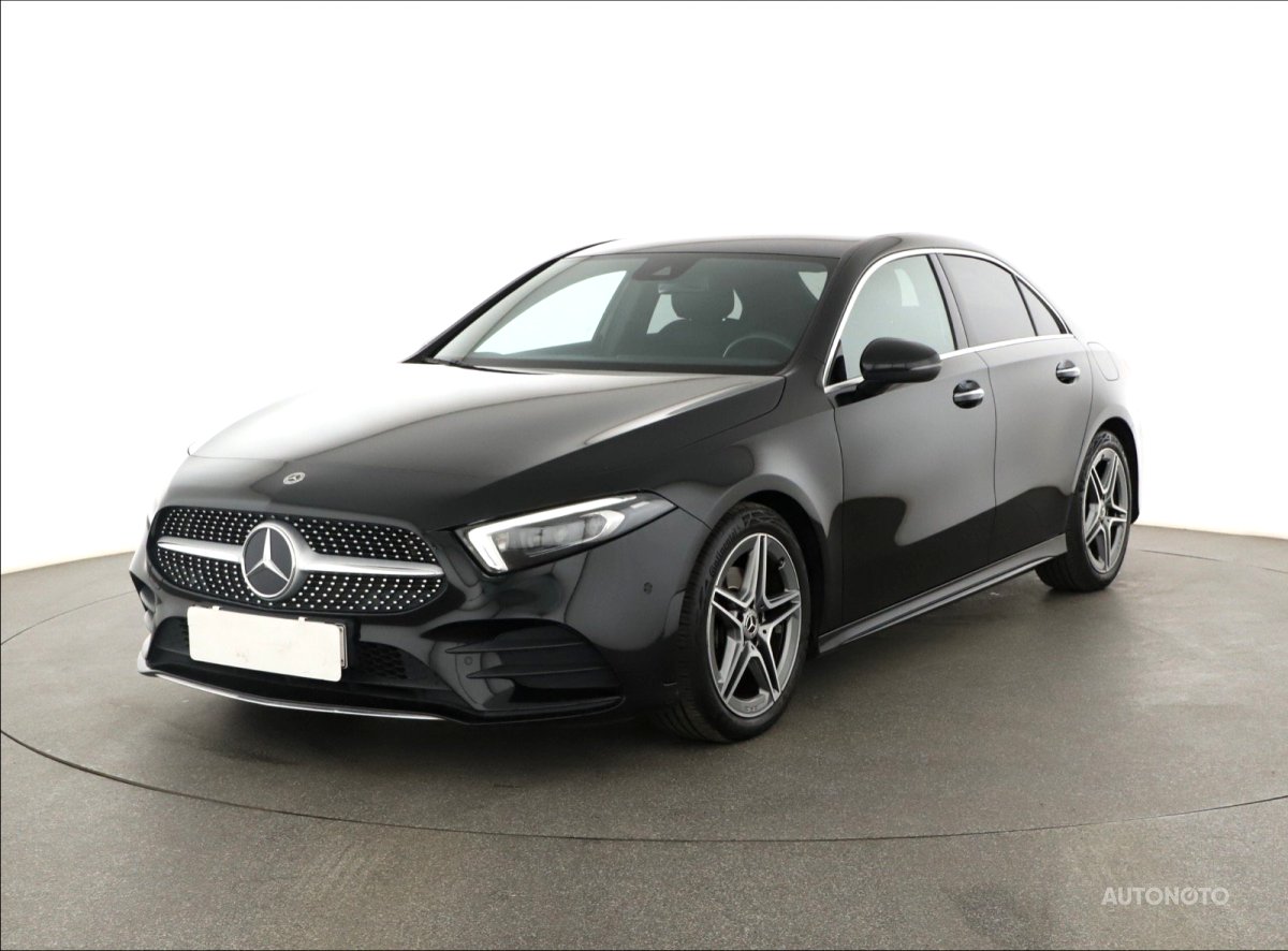 Mercedes-Benz A, 2021 - pohled č. 3