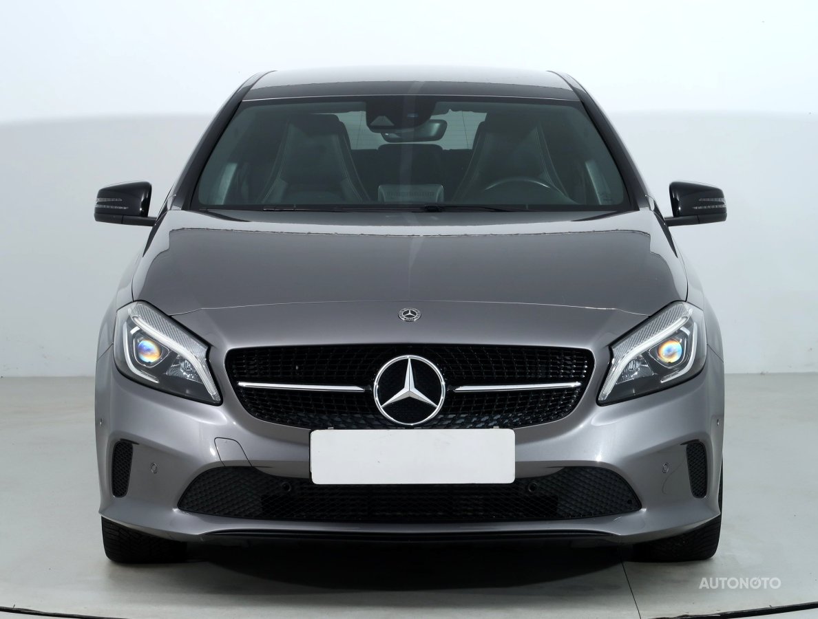 Mercedes-Benz A, 2018 - pohled č. 2