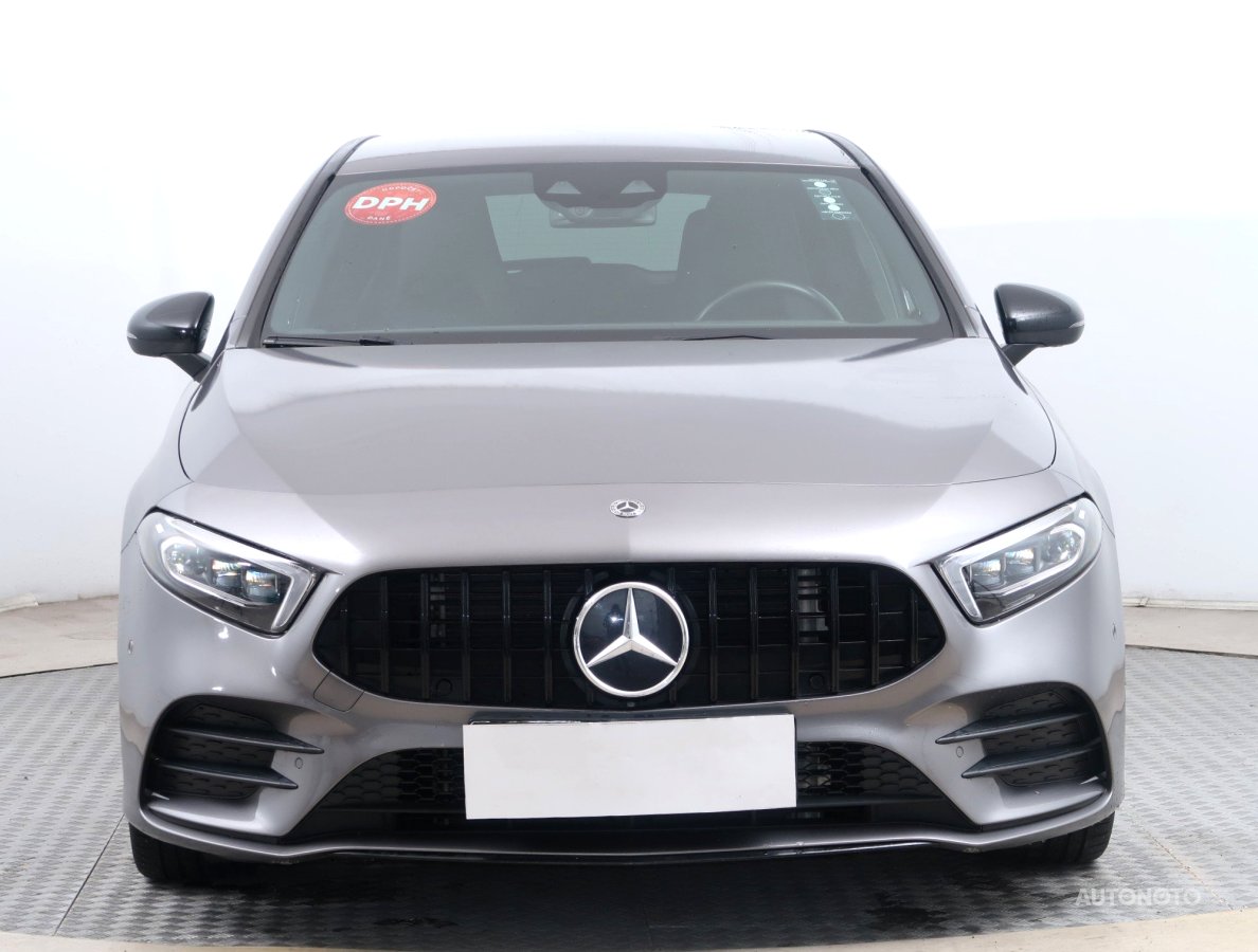 Mercedes-Benz A, 2020 - pohled č. 2