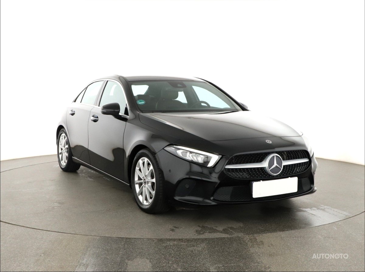 Mercedes-Benz A, 2019 - celkový pohled
