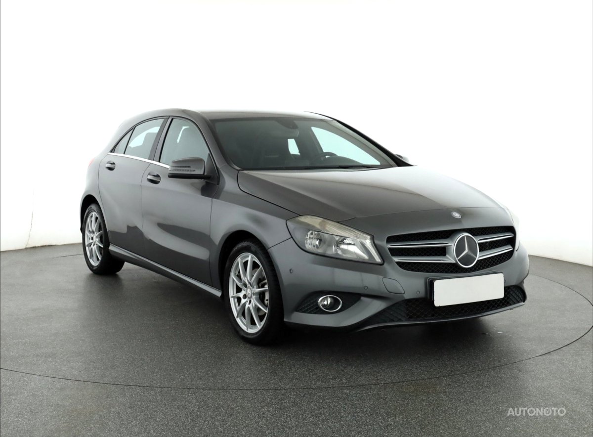 Mercedes-Benz A, 2012 - celkový pohled