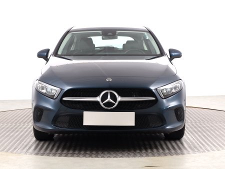 Mercedes-Benz A, 2022 - pohled č. 2