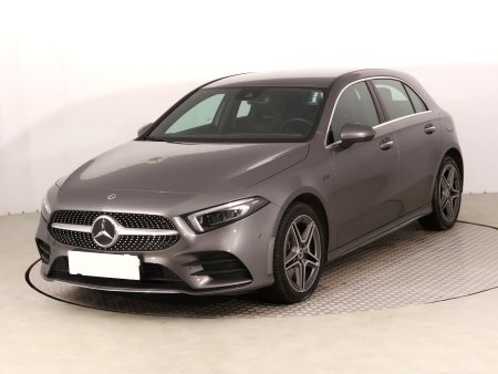 Mercedes-Benz A, 2021 - pohled č. 3