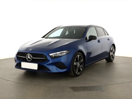 Mercedes-Benz A, 2024 - pohled č. 3