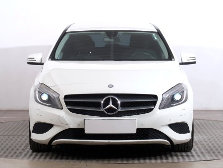 Mercedes-Benz A, 2014 - pohled č. 2