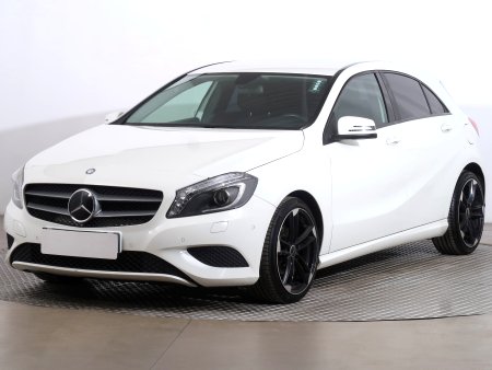 Mercedes-Benz A, 2014 - pohled č. 3