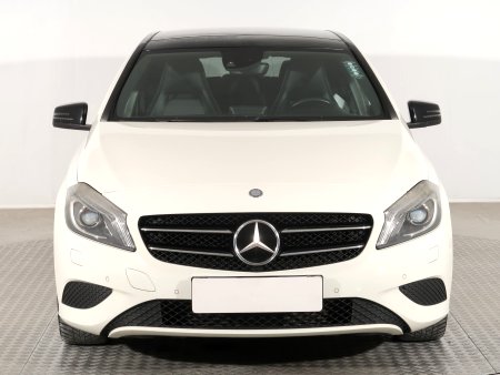 Mercedes-Benz A, 2013 - pohled č. 2