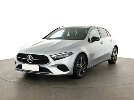 Mercedes-Benz A, 2024 - pohled č. 3