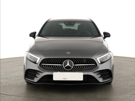Mercedes-Benz A, 2022 - pohled č. 2