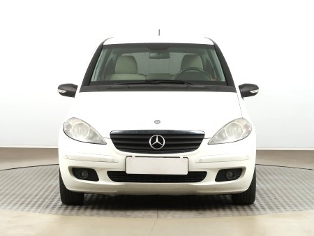 Mercedes-Benz A, 2006 - pohled č. 2