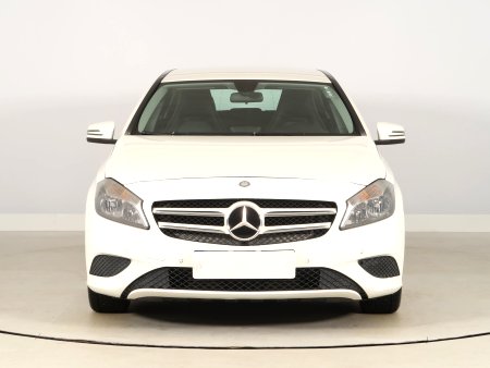 Mercedes-Benz A, 2015 - pohled č. 2