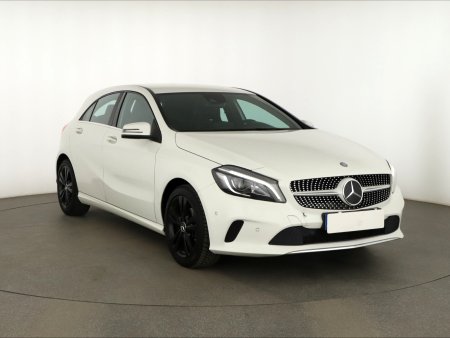 Mercedes-Benz A Mercedes   180 d,2016,Kůže,Navigace,Park. senzory