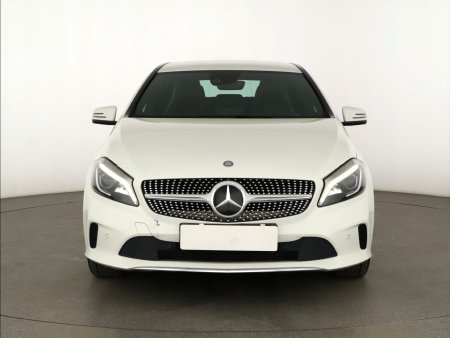 Mercedes-Benz A, 2016 - pohled č. 2