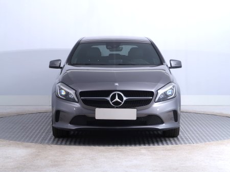 Mercedes-Benz A, 2016 - pohled č. 2