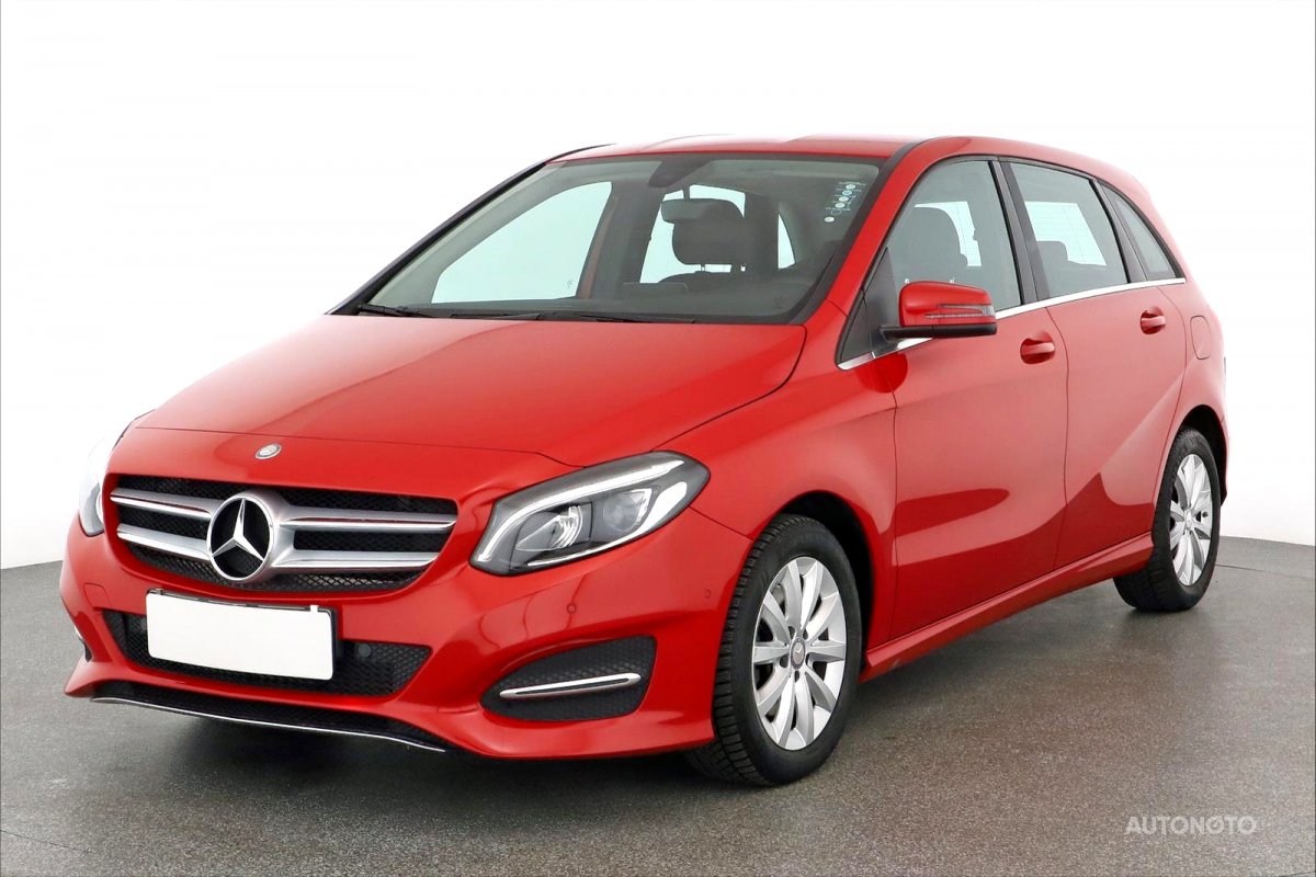 Mercedes-Benz B, 2016 - pohled č. 3