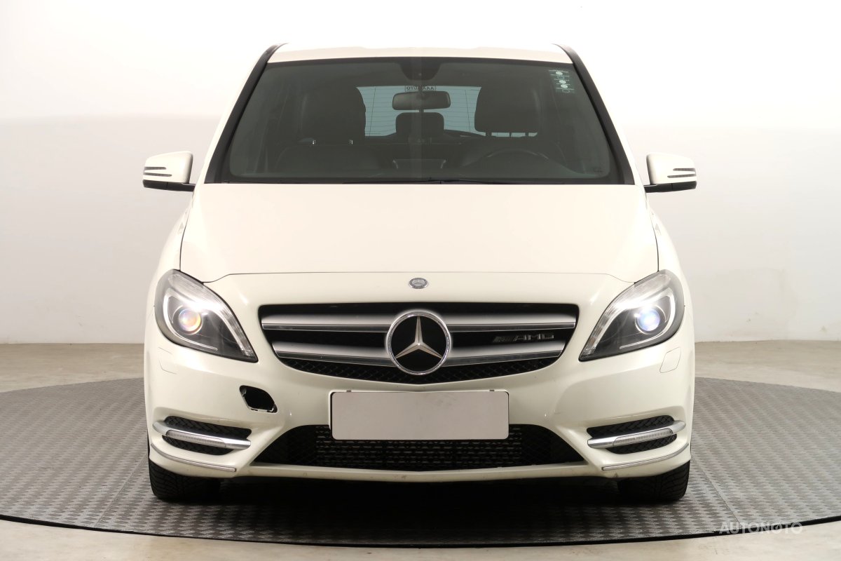Mercedes-Benz B, 2012 - pohled č. 2