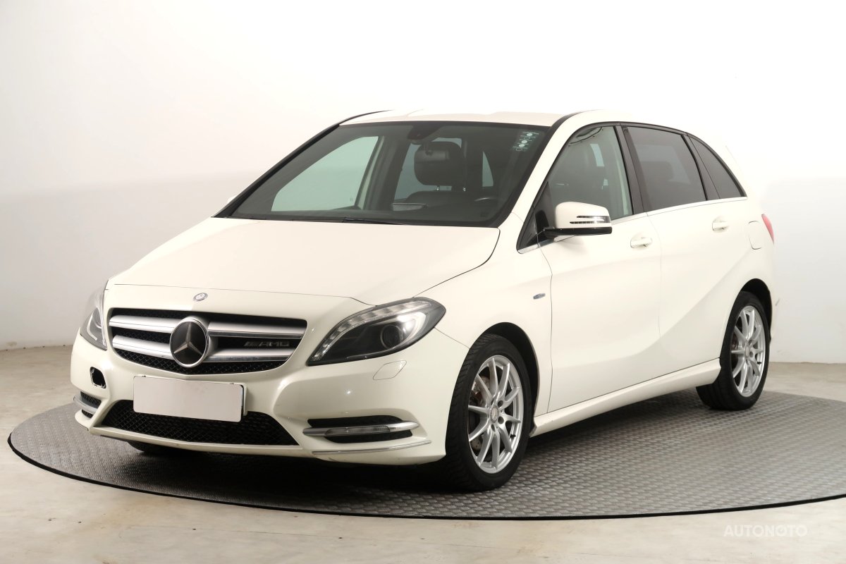 Mercedes-Benz B, 2012 - pohled č. 3
