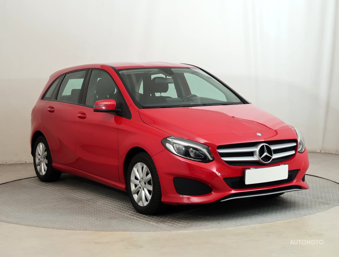 Mercedes-Benz B, 2015 - celkový pohled