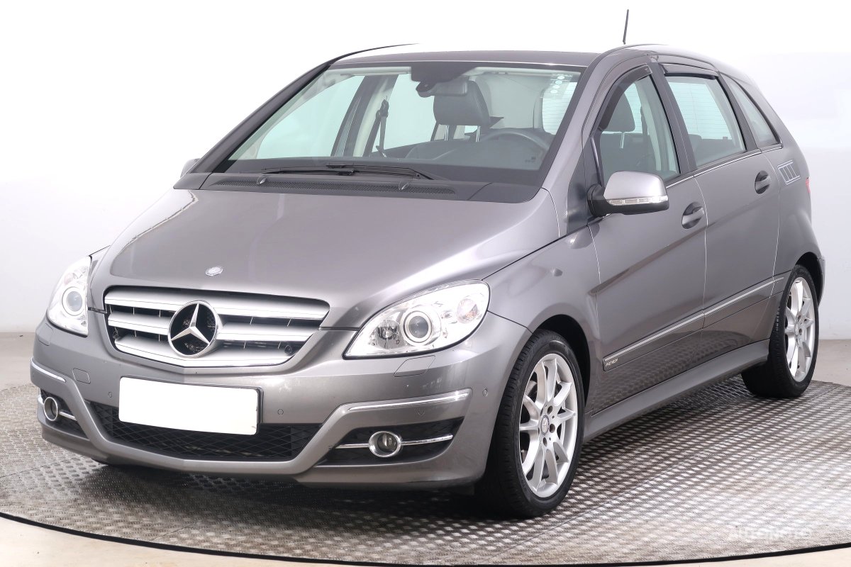 Mercedes-Benz B, 2010 - pohled č. 3
