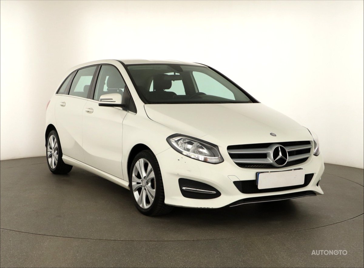 Mercedes-Benz B, 2015 - celkový pohled