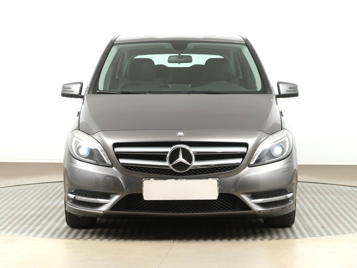Mercedes-Benz B, 2012 - pohled č. 2