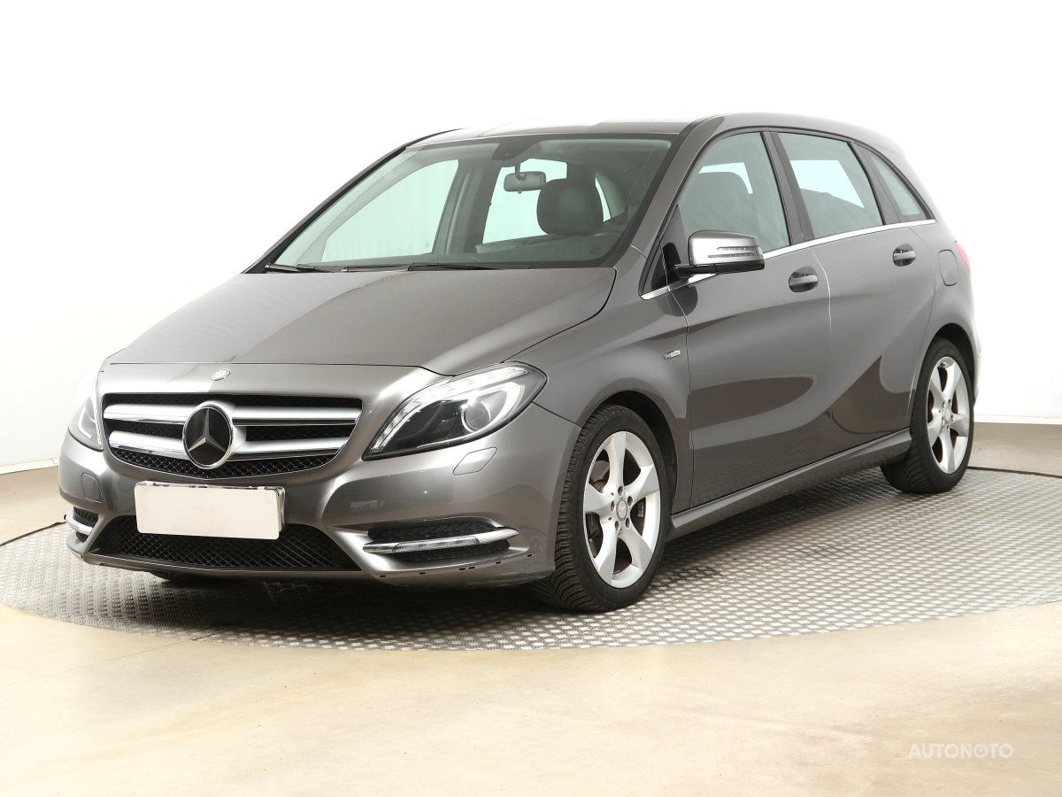 Mercedes-Benz B, 2012 - pohled č. 3