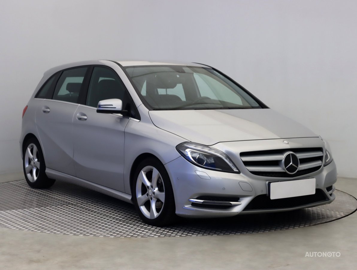 Mercedes-Benz B, 2013 - celkový pohled