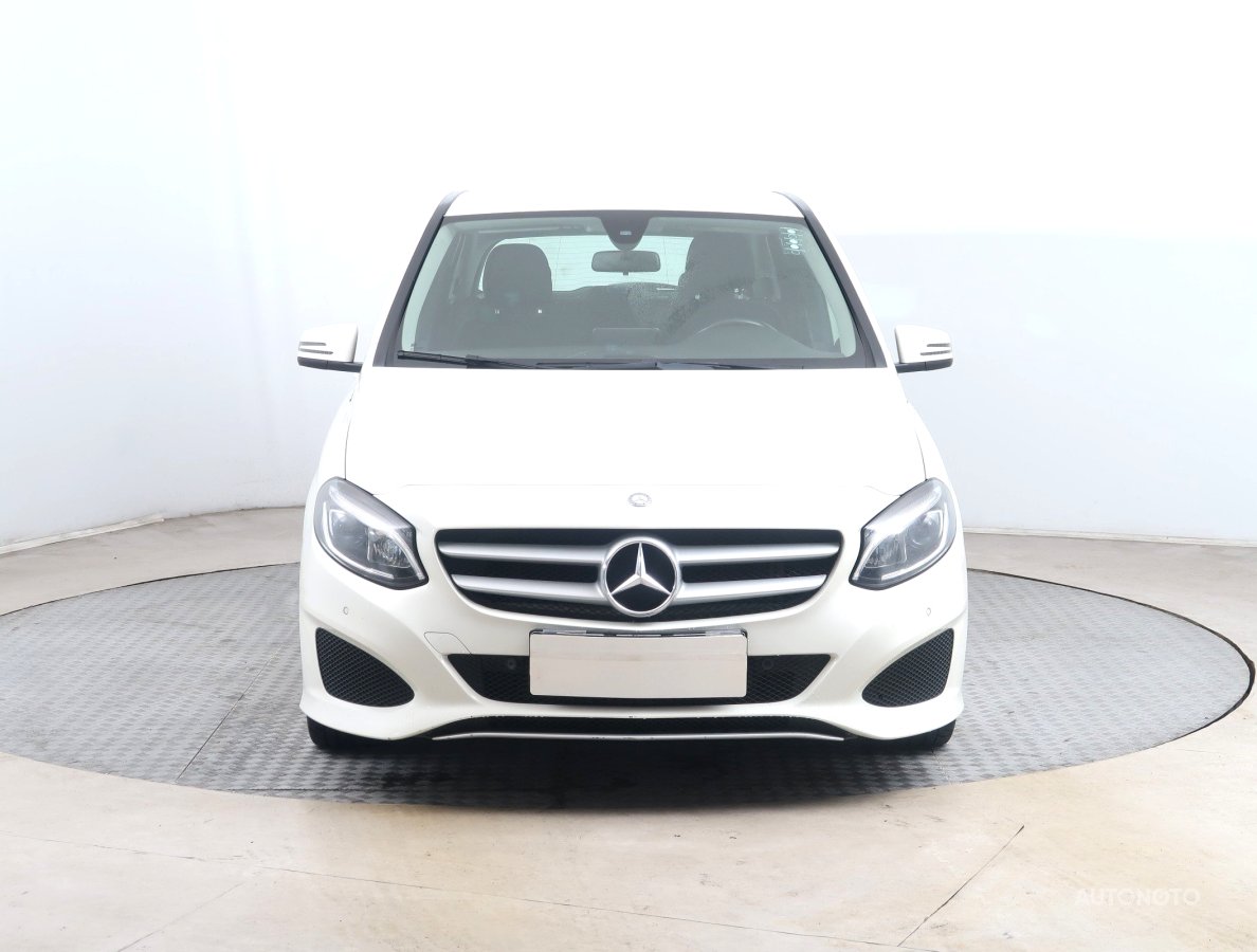 Mercedes-Benz B, 2016 - pohled č. 2