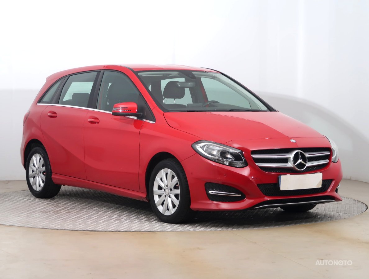 Mercedes-Benz B, 2015 - celkový pohled