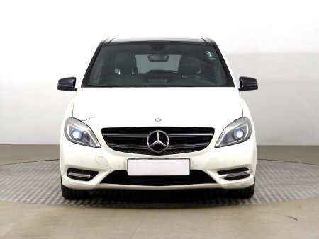 Mercedes-Benz B, 2015 - pohled č. 2