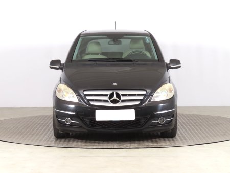 Mercedes-Benz B, 2009 - pohled č. 2